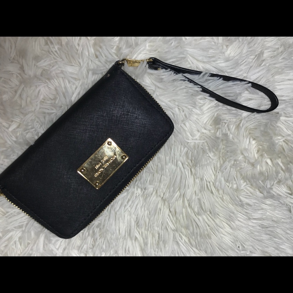 Michael Kors Wristlet